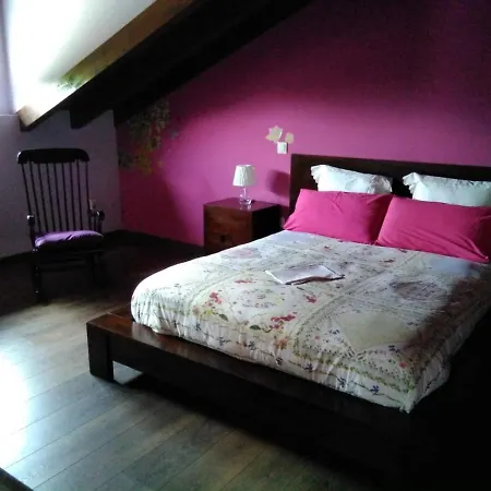 House Hotel